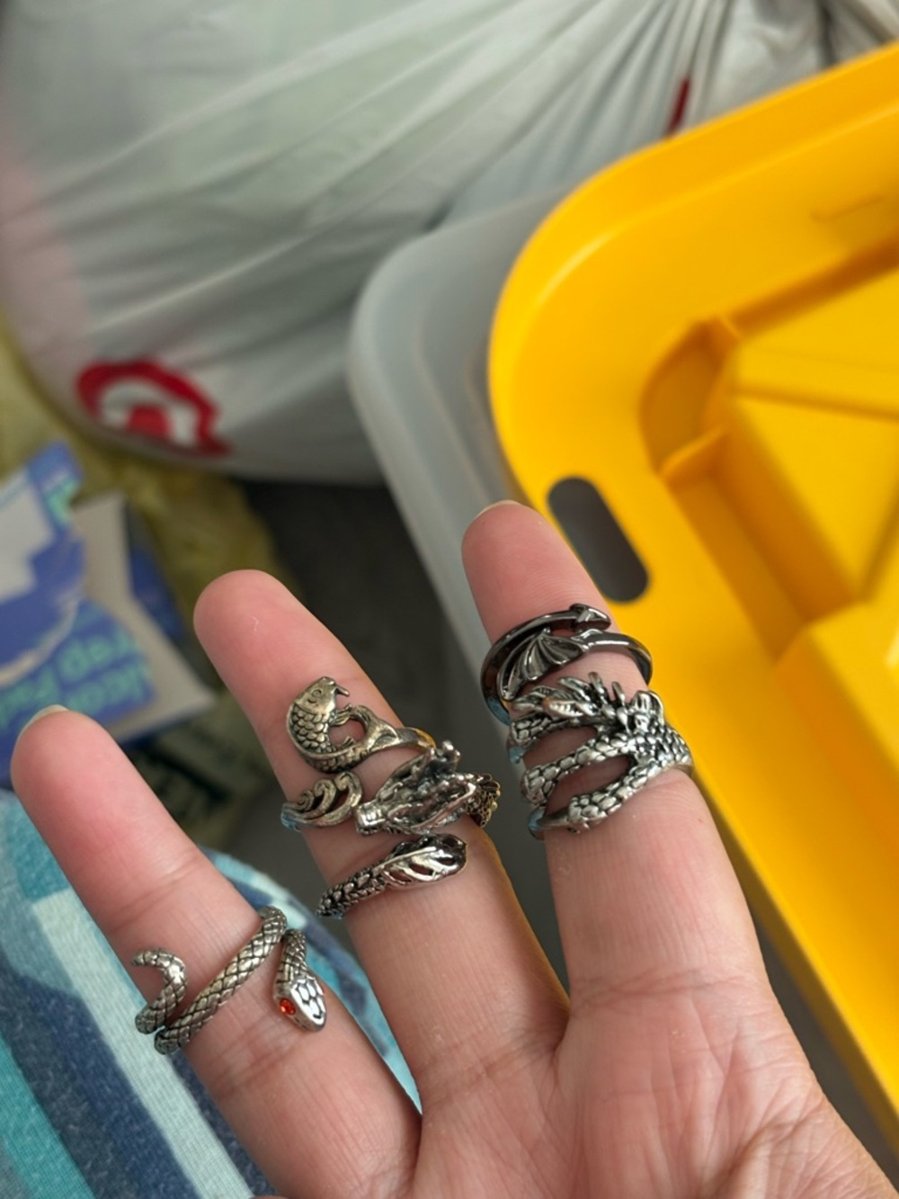 Stackable/adjustable rings